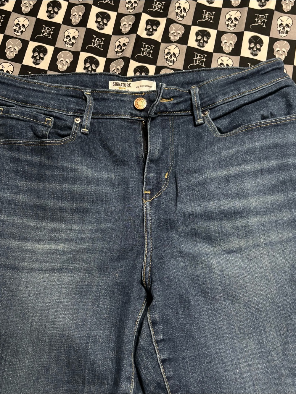 Levi Strauss Signature Gold Mid-Rise Straight Denim Pants - Picture 7 of 7